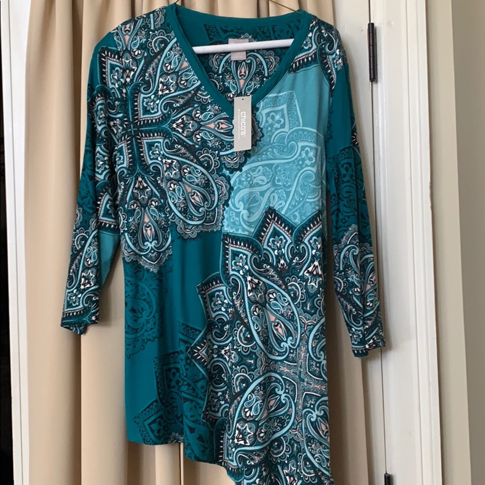 NWT Chico’s Green paisley pattern shirt